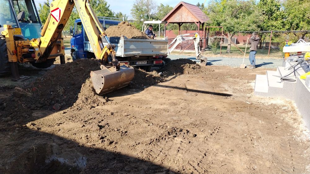 Deszăpezire cu Buldoexcavator sau Bobcat