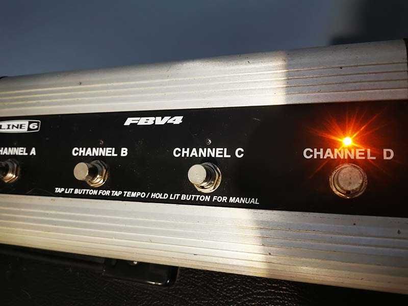 Усилвател за китара кубе Line 6 Spider III 120 вата и FBV4 суич педал