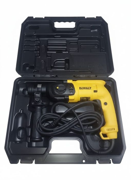 Перфоратор DeWALT D25032