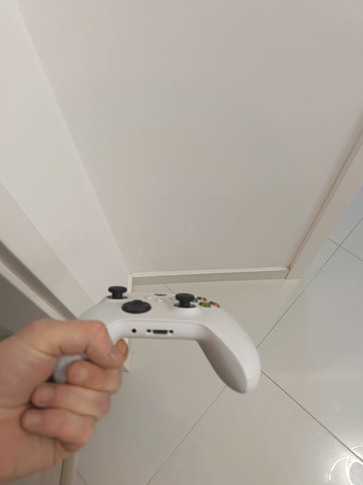Controler xbox alb