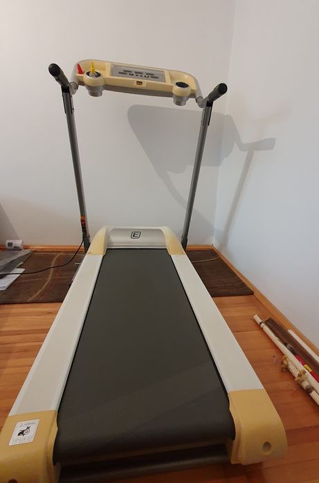 Vand banda alergare electrica