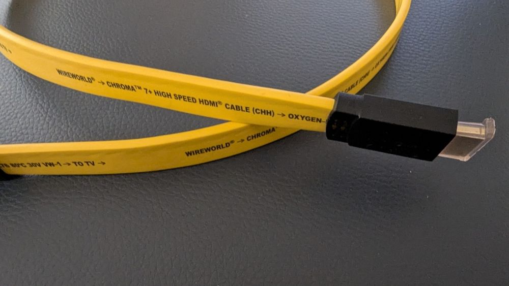 WireWorld Chroma 7+ HDMI 4К 18 GBps Кабели