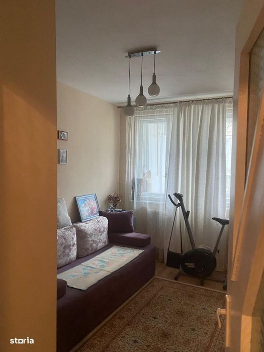 33706 Apartament 3 camere Far