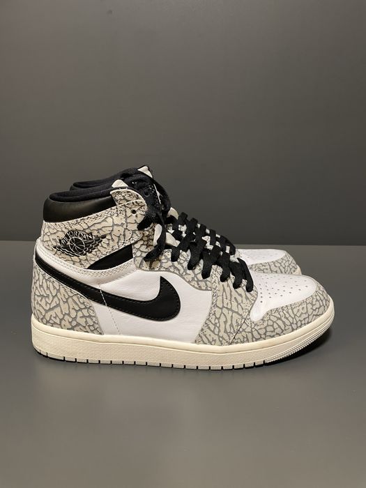 Кроссовки Nike Air Jordan 1