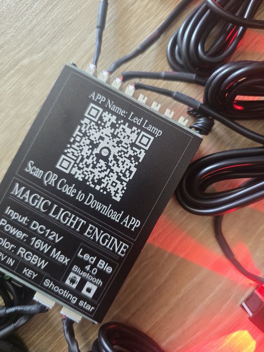 Kit Premium Stelute Plafon Cer Instelat RGBW cu  Meteoriti (Stele Cazatoare) – 800 Fibre Optice Aplicatie si Telecomanda