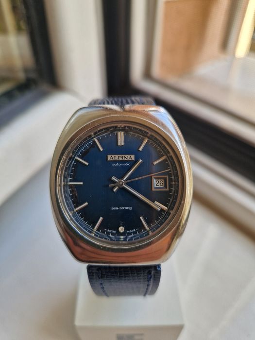 Страхотен антикварен швейцарски ръчен часовник Alpina Sea- Strong