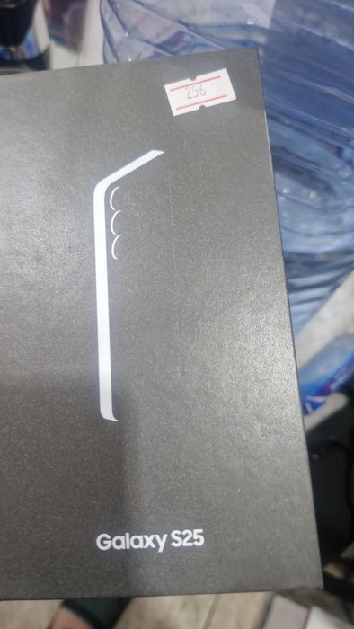 Samsung galaxy s25 256