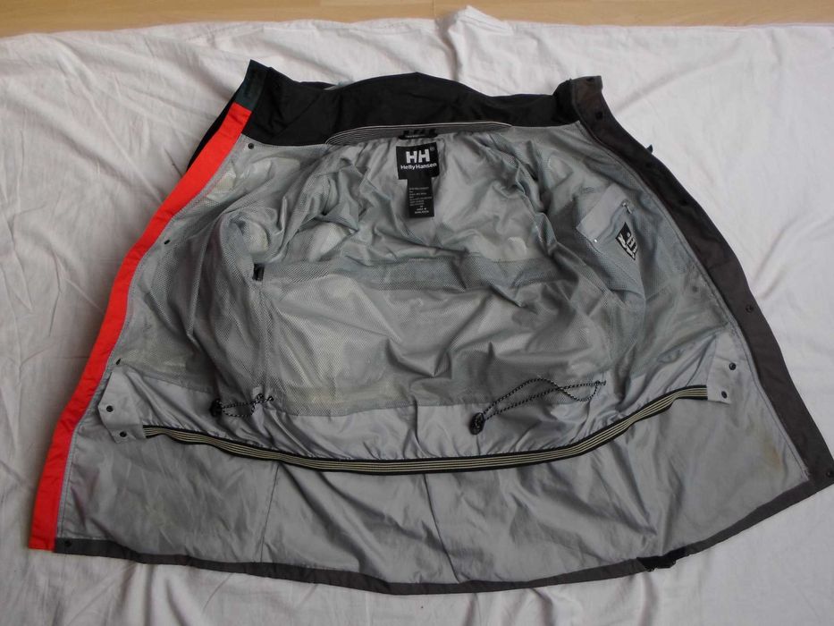 Helly Hansen ски / сноуборд комплект