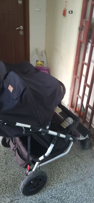 Количка за близнаци - Mountain buggy duet