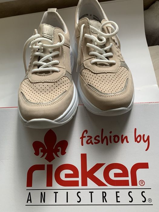 Кроссовки Rieker