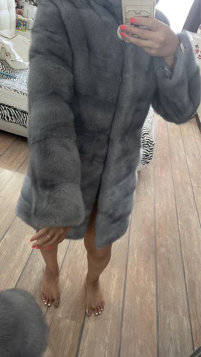 Продам норковую шубу