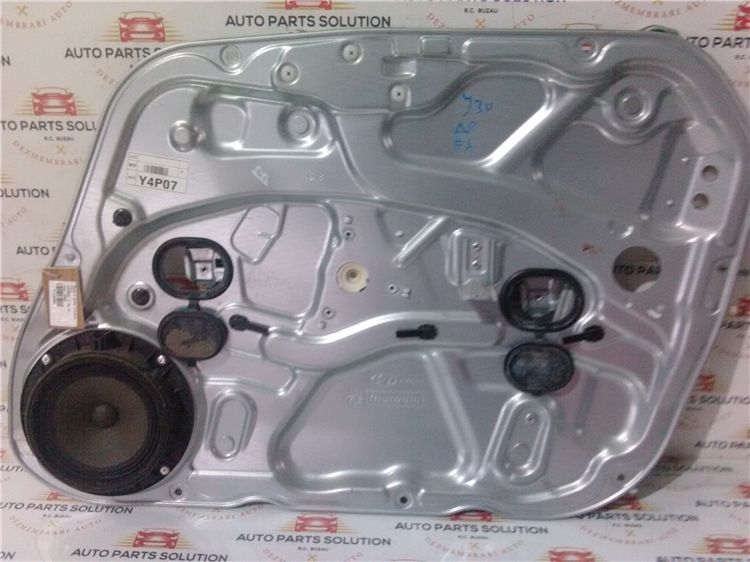 Boxa ua fata hyundai i 30 an fabr.2008