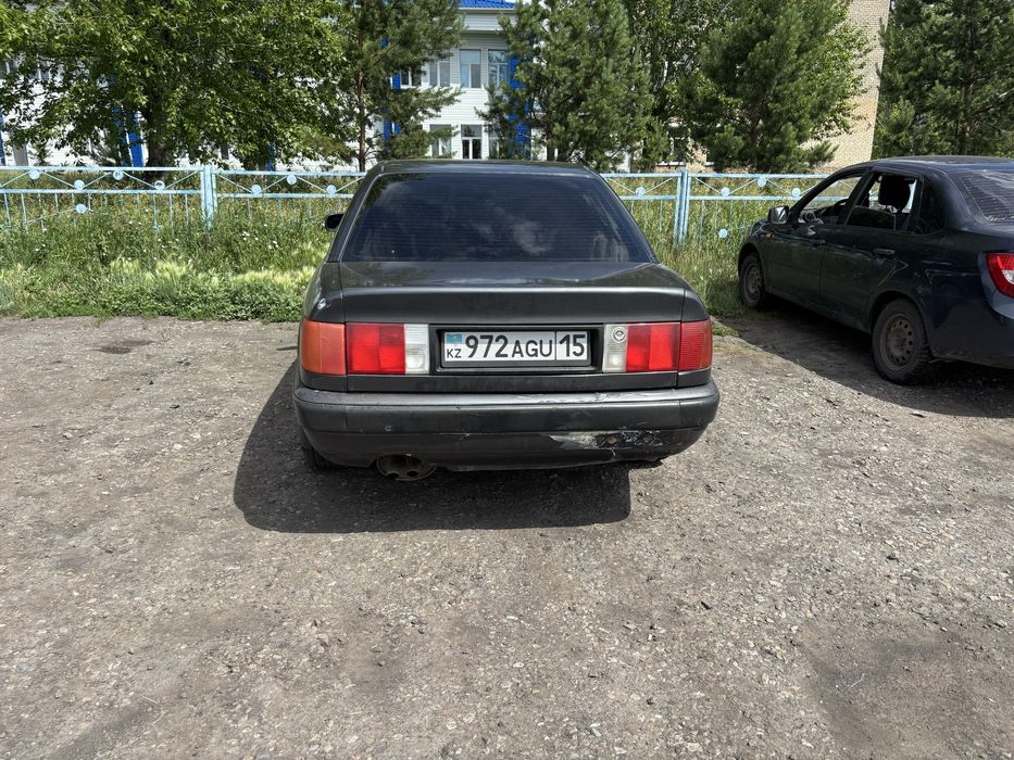 Продам ауди 100 с4 2,6 л механика