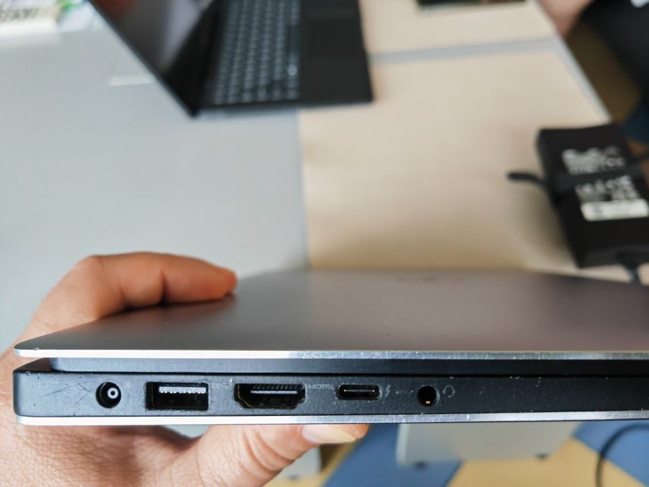 Dell Precision 5510 Mobile Workstation Laptop, Intel Core i7-6820HQ, 16GB DDR4, 512GB Solid State Drive, Windows 11 Pro