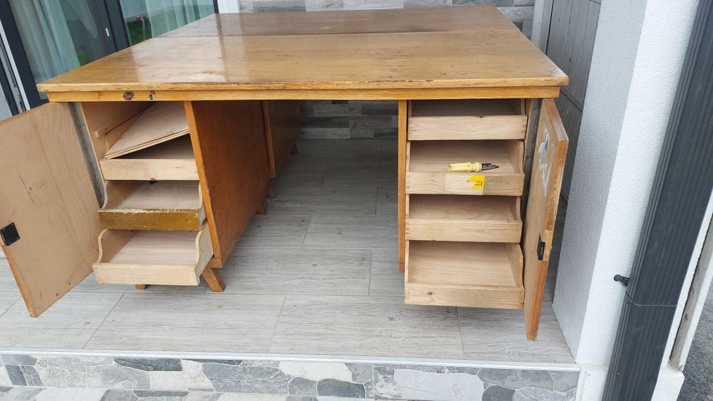 Biro din lemn masiv 1.5 m lungime