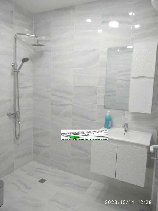 Продава се Двустаен апартамент в Пловдив, Христо Смирненски - 83 кв.м за 2049 €/кв.м - Снимка #12