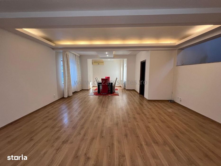 Pipera Iancu Nicolae  De Inchiriat Vila Spatioasa In Complex