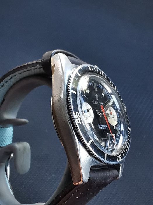 Ceas Cauny Chronograph -210 m Diver -39 mm -Funcționează perfect !