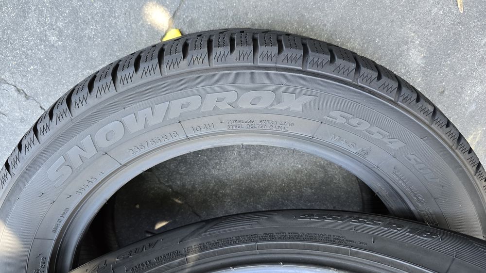 4 anvelope iarnă Toyo 235/55/18 dot 2023