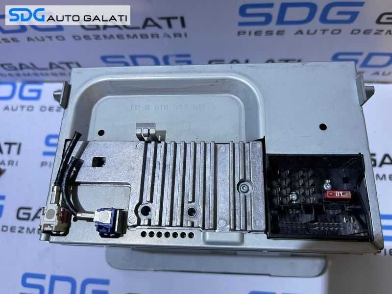 Radio CD Player cu Navigatie GPS RNS 300 VW Golf PLUS 2004 - 2008 Cod 1K0035191C 7612002042  [C1442]