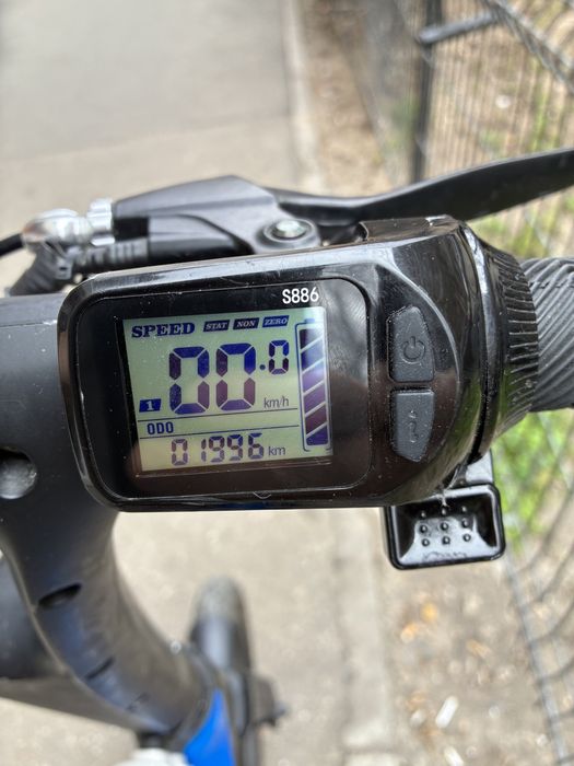 Trotineta electrica pliabila autonomie 40km baterie 48v 10.5Ah