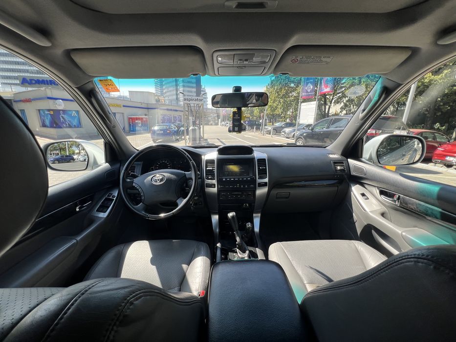 Toyota Land Cruiser 120 2008 3.0 d -4D AT 173 Cp Masina de AMBASADA