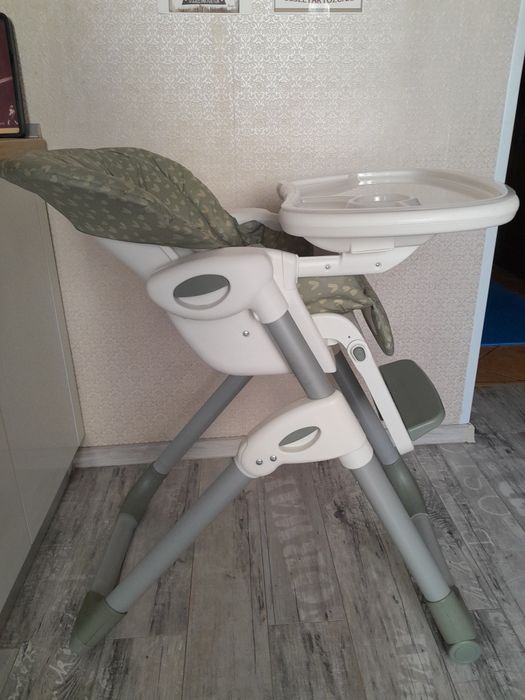 Scaun masa pentru bebeluși Joie