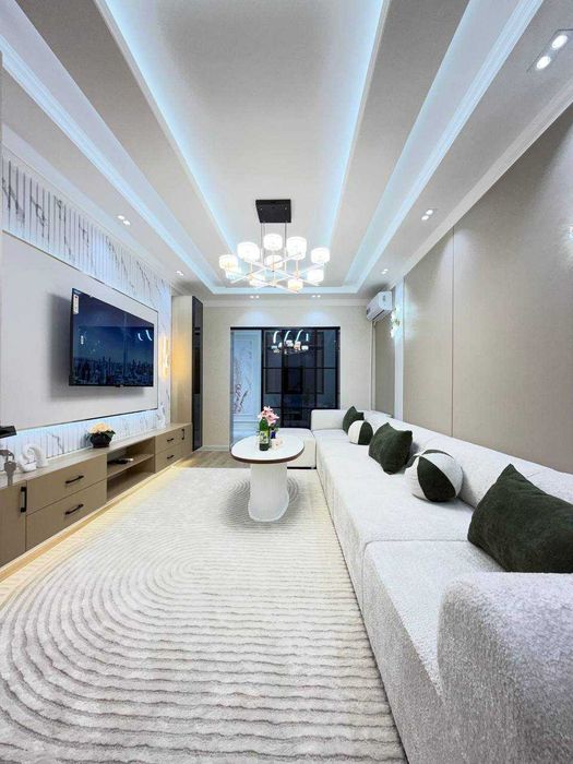 4-комнатная в Чиланзаре 5, метро Новза рядом`