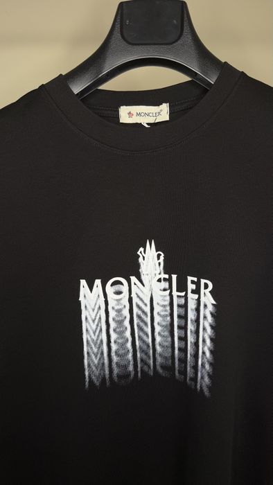 Тениска Moncler - Logo Patch Cotton Graphic T-Shirt