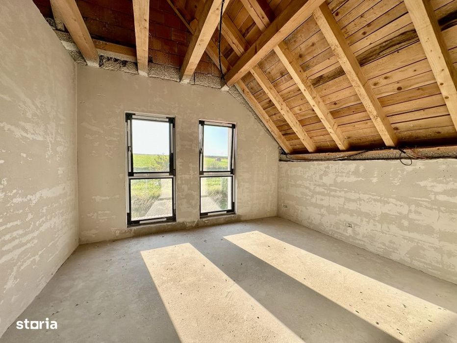 Casa superba in Salicea, 245 m2 utili, 600 m2 teren