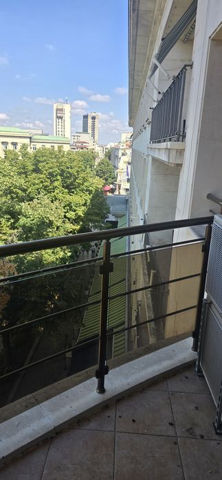 Дава се под наем Тристаен апартамент в Русе, Хъшове - 120 кв.м за 663 € - Снимка #4