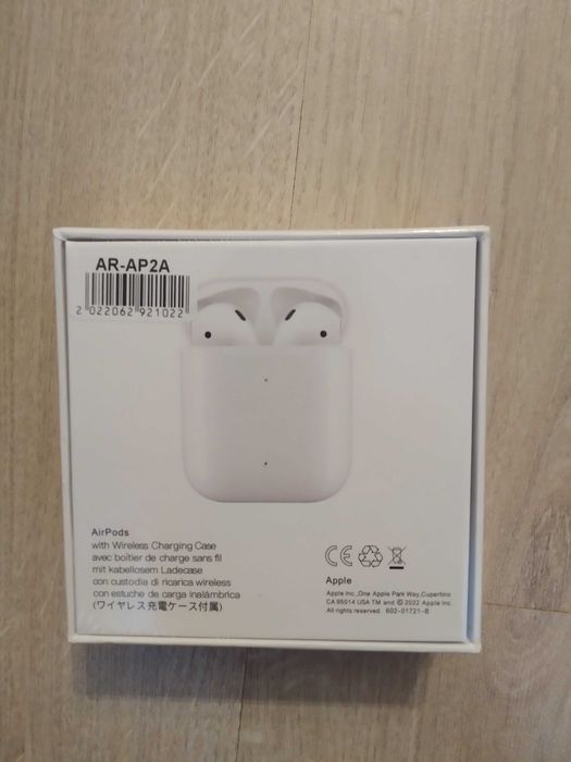 Мобильді телефондардың аксессуарлары мен мини-колонкалар сатылады