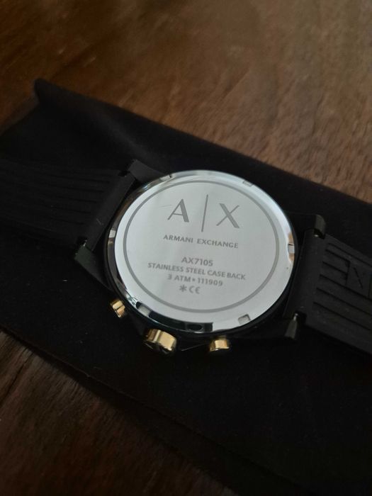 Часовник Armani Exchange