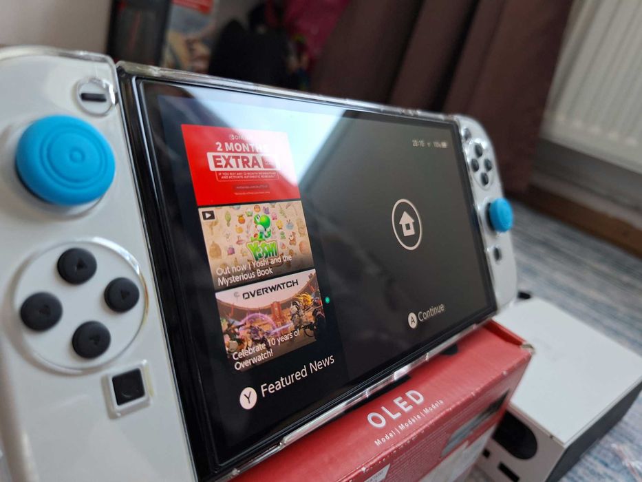 Nintendo Switch OLED Alb