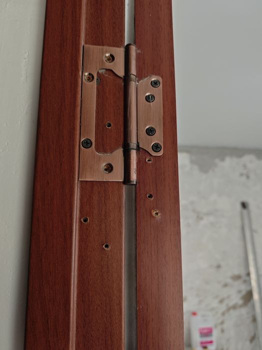 Межкомнатная дверь