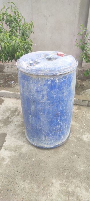 Бак Ëмкост сотилади бензин солярка учун  булади