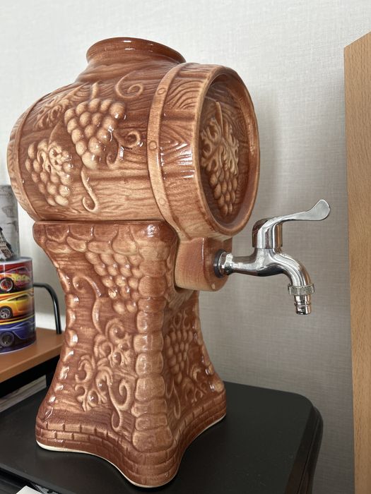 Продам винобочку