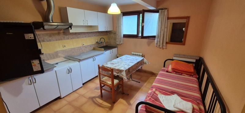 Дава се под наем Едностаен апартамент в Банкя - 60 кв.м за 400 € - Снимка #1