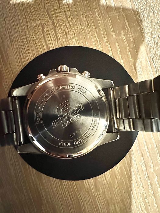 Casio edifice EFR-526