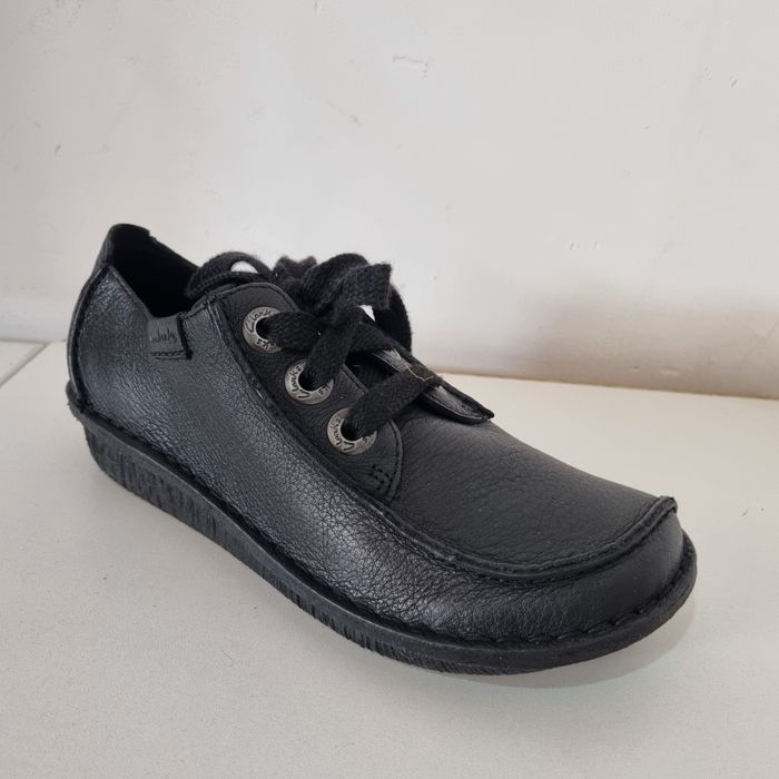 Обувь Clarks 35.5