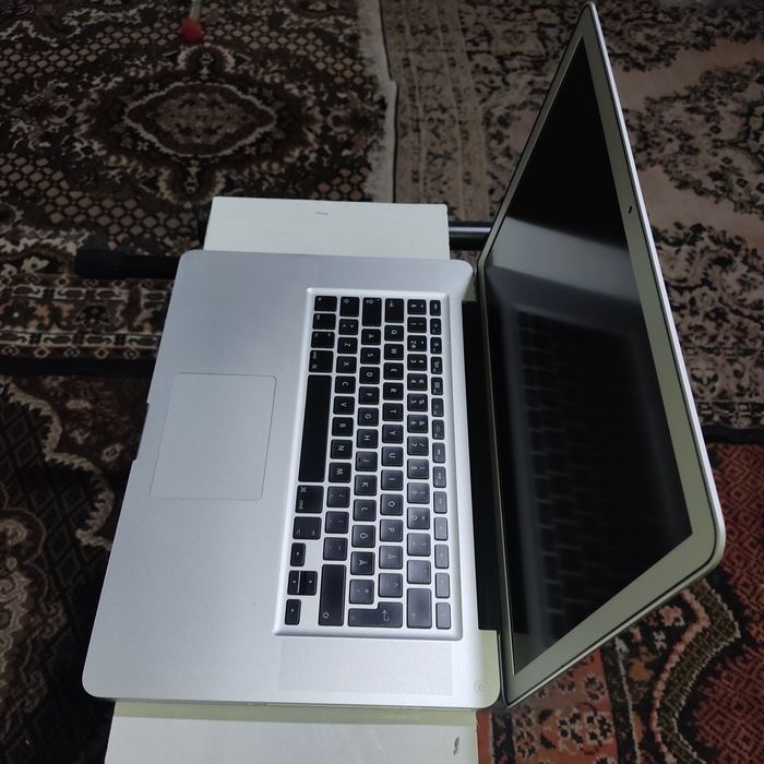 Macbook Pro 15 года