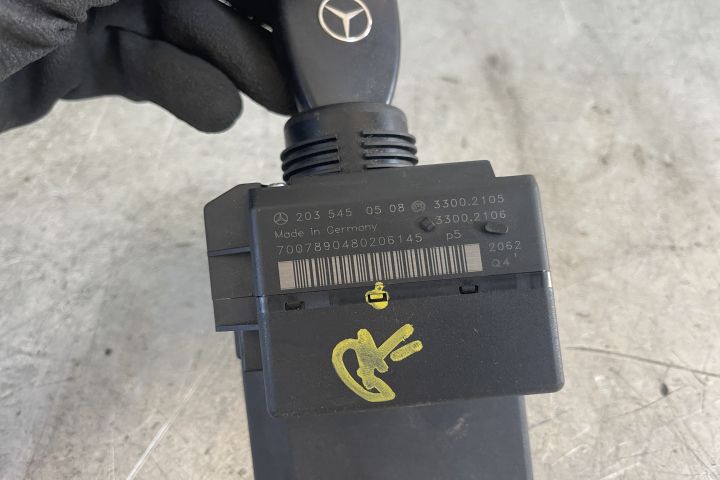 Contact cu cheie 2035450508 / 203 545 05 08 Mercedes-Benz C-Class W20