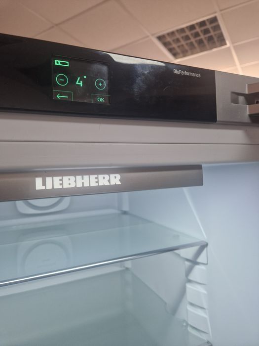 Хладилник Liebherr A++ 380 литра Smart