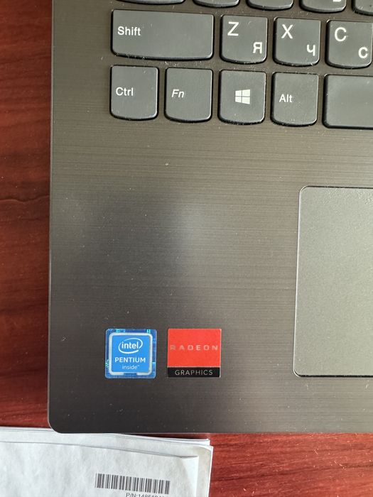 Ноутбук ЛЕНОВО lenovo