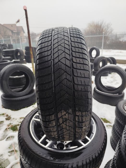 Set 4 anvelope iarna Pirelli sottozero 3 dot 2024 245.45.19 runflat