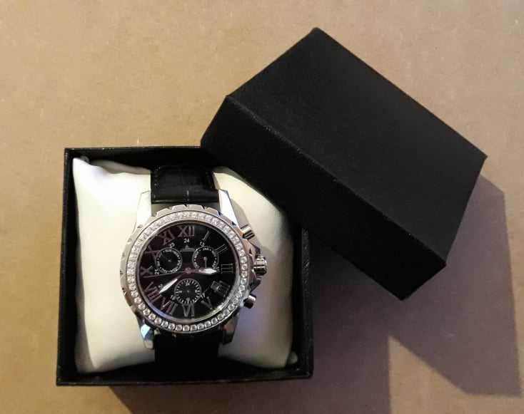 Часовник Richtenburg Romantica R10300 като нов