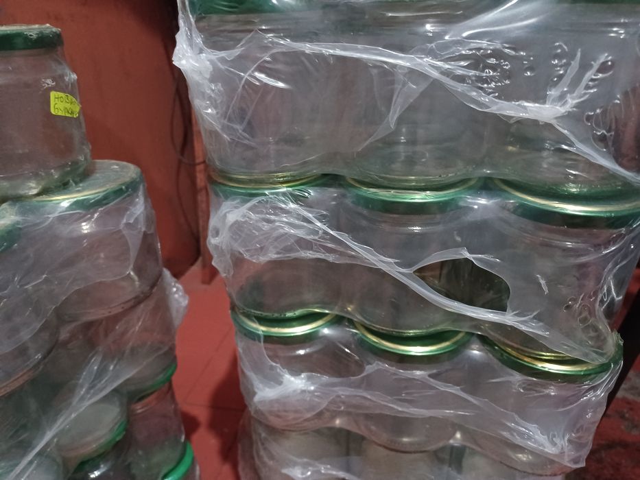 Продавам буркани