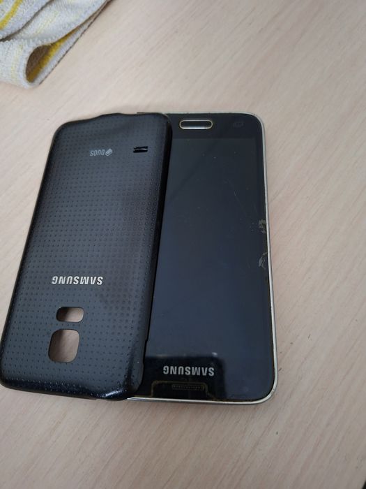 Телефоны на запчасти