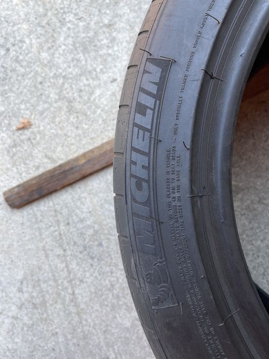 2 anvelope de vara 295/35/18 Michelin ( ca noi )