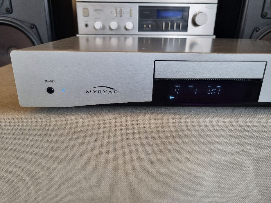 Cd Player Myryad Cameo. High End. 24 Bit.Perfect functional. Impecabil